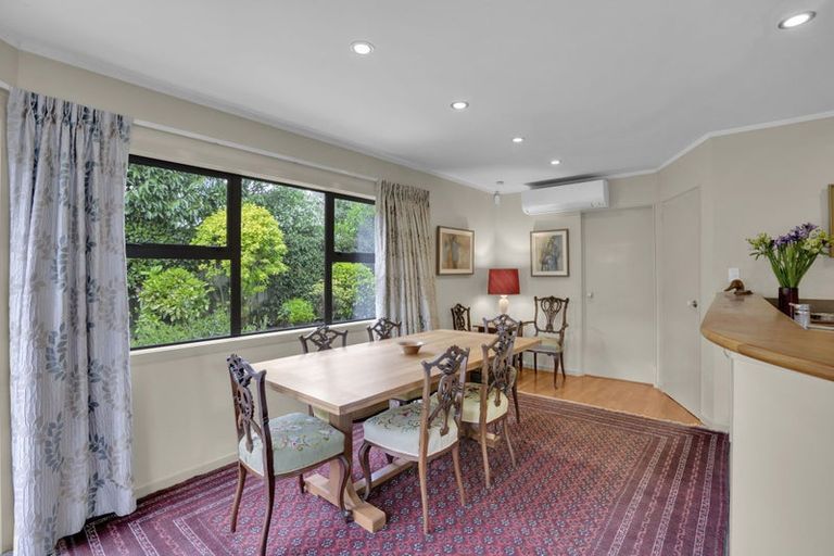 Photo of property in 135a Lake Crescent, Hamilton Lake, Hamilton, 3204