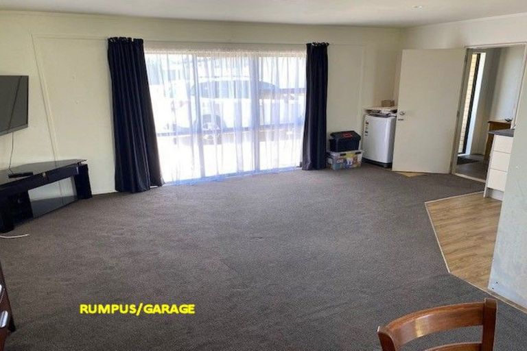 Photo of property in 52a Whitby Avenue, Whitianga, 3510