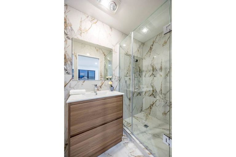 Photo of property in 174b Clevedon Road, Papakura, 2110