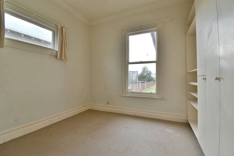 Photo of property in 12 Coughtrey Street, Saint Clair, Dunedin, 9012