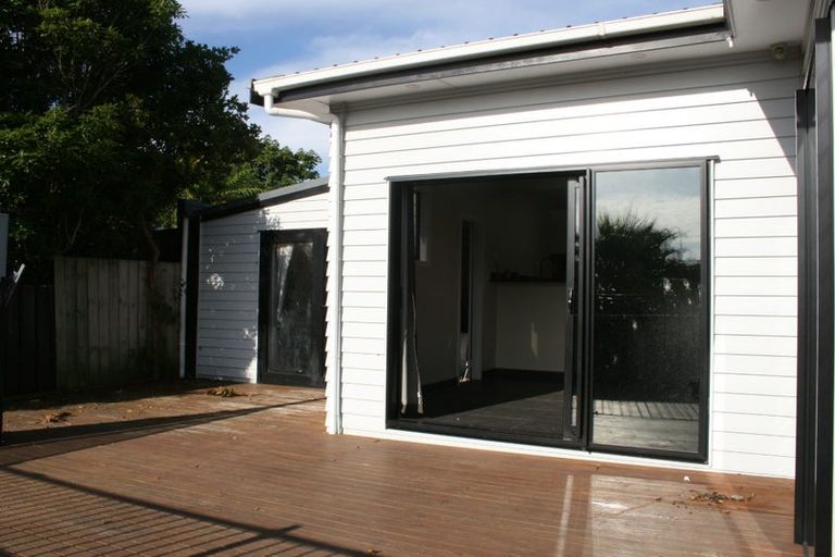 Photo of property in 24b Walsh Road, Westown, New Plymouth, 4310