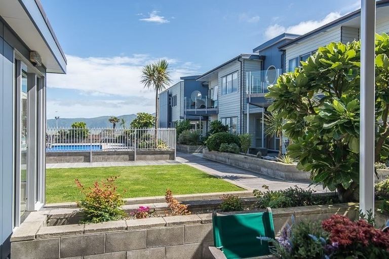 Photo of property in 7/4u Seaview Road, Paraparaumu Beach, Paraparaumu, 5032