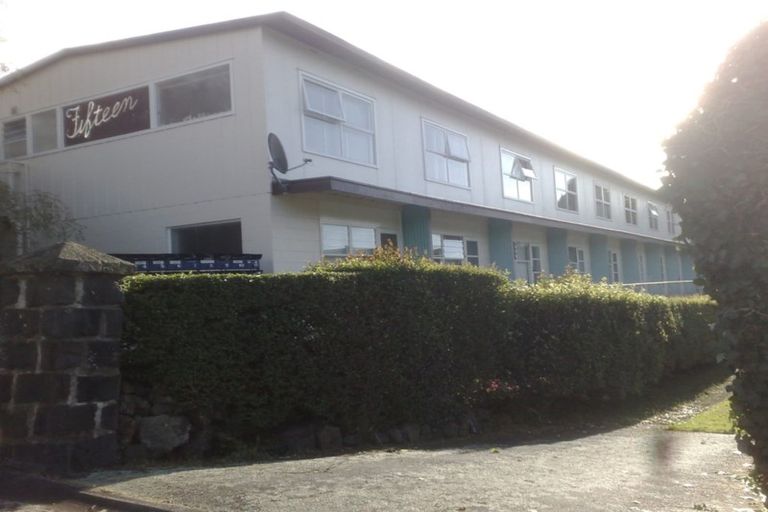 Photo of property in 9 Esplanade Road, Mount Eden, Auckland, 1024