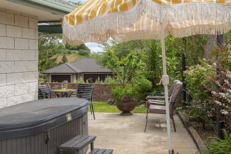 Photo of property in 30 Summerhaven Place, Ohauiti, Tauranga, 3112