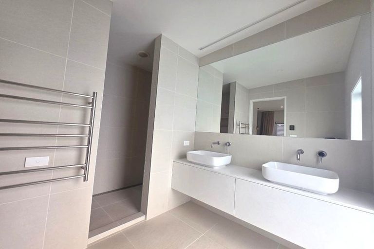 Photo of property in 85b Muricata Avenue, Mount Maunganui, 3116