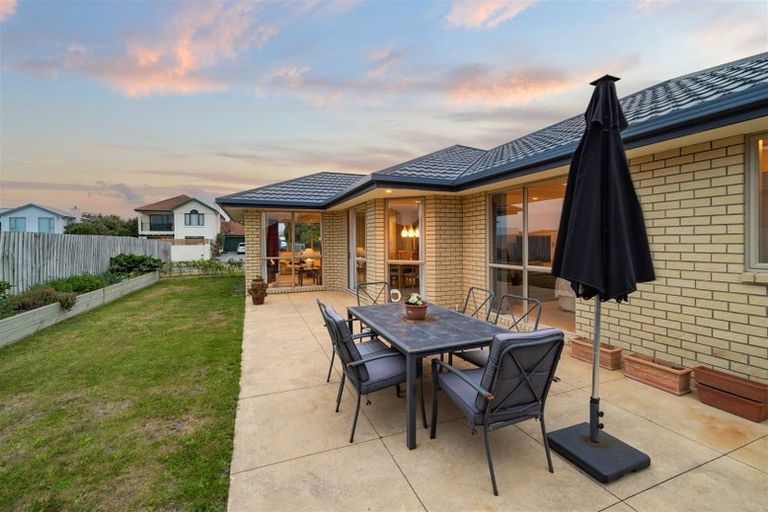 Photo of property in 7 Stout Street, Waimairi Beach, Christchurch, 8083