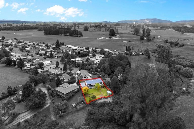 Photo of property in 14 Waikato Place, Tokoroa, 3420