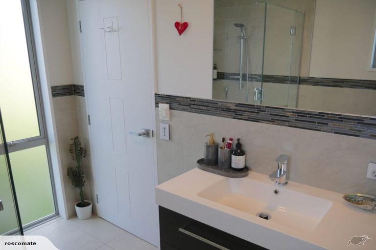 Photo of property in 22 Ruby Ridge, Wanaka, 9305