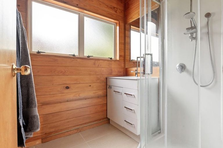 Photo of property in 24 Garthwood Road, Hillcrest, Hamilton, 3216