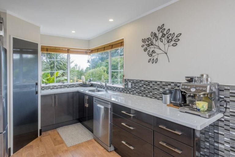 Photo of property in 248 Kuku East Road, Kuku, Levin, 5570