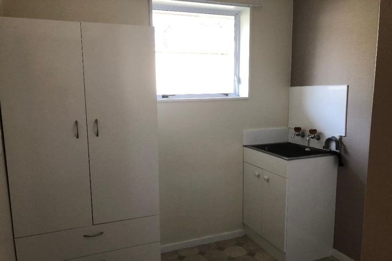 Photo of property in 1b Alexander Place, Otaki, 5512