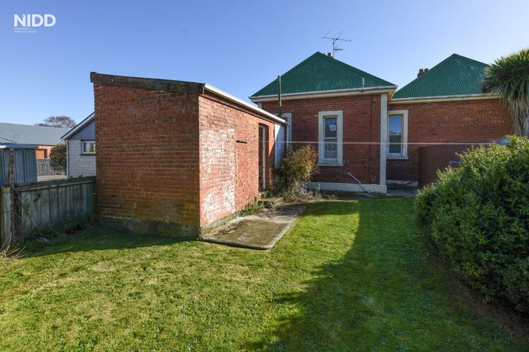 Photo of property in 131 Macandrew Road, South Dunedin, Dunedin, 9012