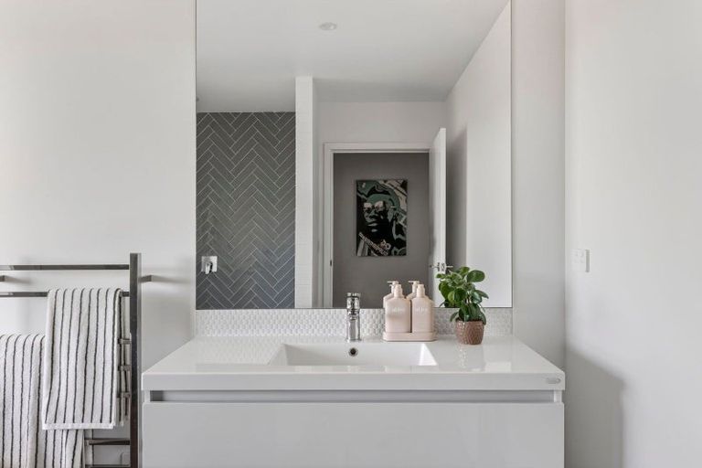 Photo of property in 14 Seachange Drive, Leamington, Cambridge, 3432