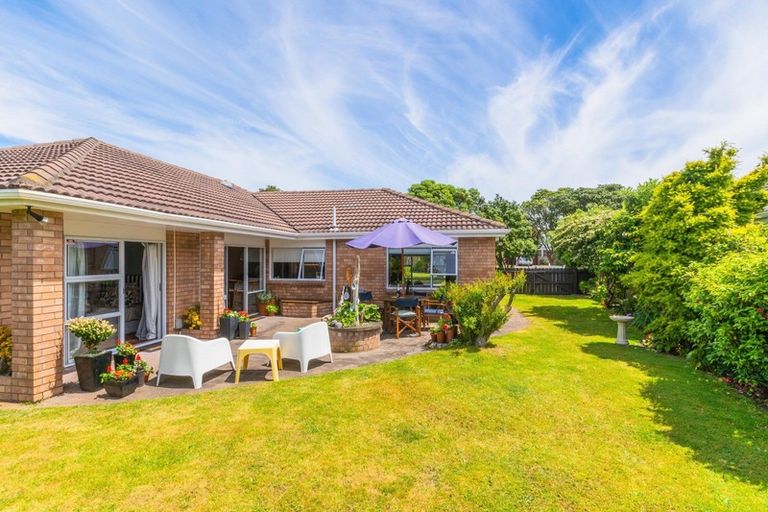 Photo of property in 16 Manly Garden, Paraparaumu Beach, Paraparaumu, 5032