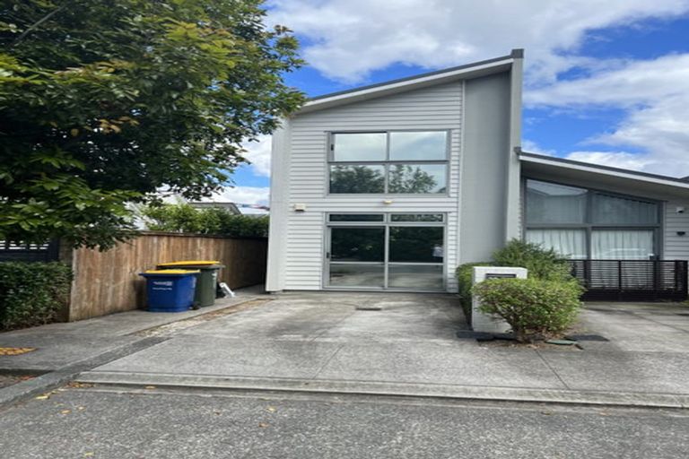 Photo of property in 22 Liquidambar Drive, Hobsonville, Auckland, 0616