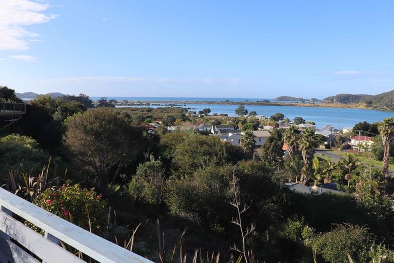 Photo of property in 1821 Ngunguru Road, Ngunguru, Whangarei, 0173