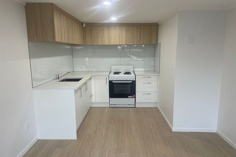 Photo of property in 36 White Heron Drive, Massey, Auckland, 0614