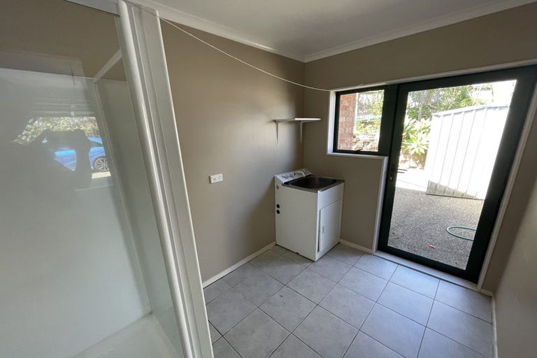 Photo of property in 26 Ballymore Drive, Pinehill, Auckland, 0632