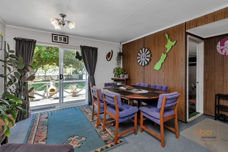 Photo of property in 136 George Street, Hikurangi, 0114