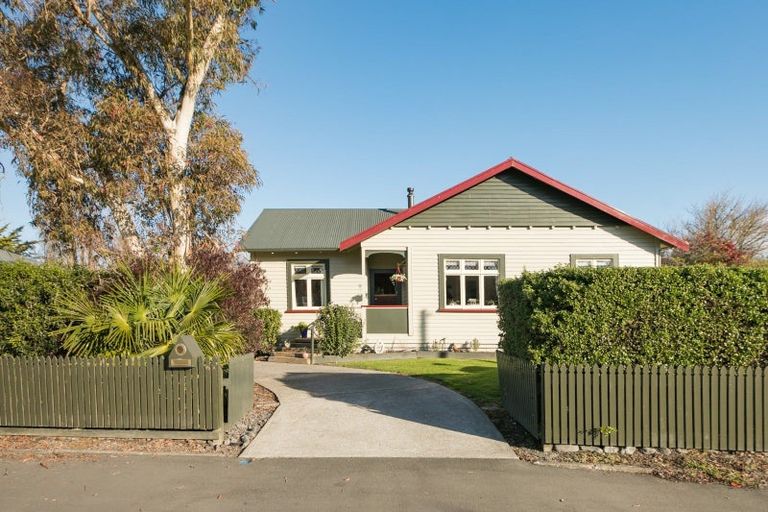 Photo of property in 15a Ruataniwha Street, Waipawa, 4210