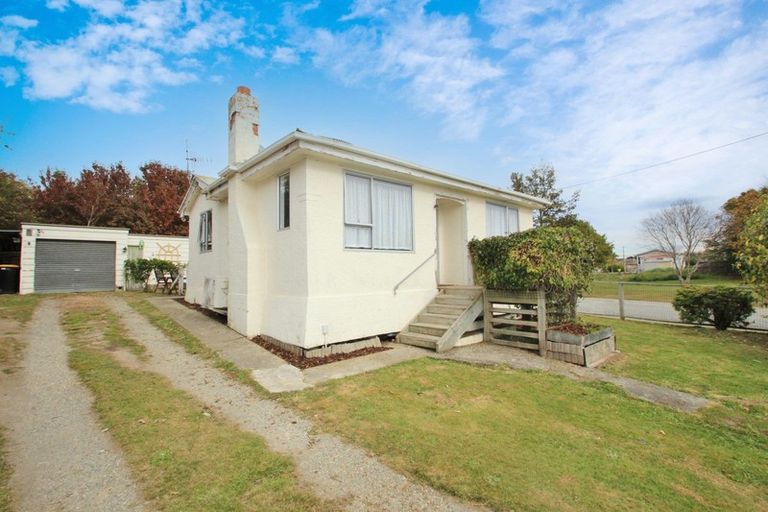 Photo of property in 14 Oxford Street, East Gore, Gore, 9710