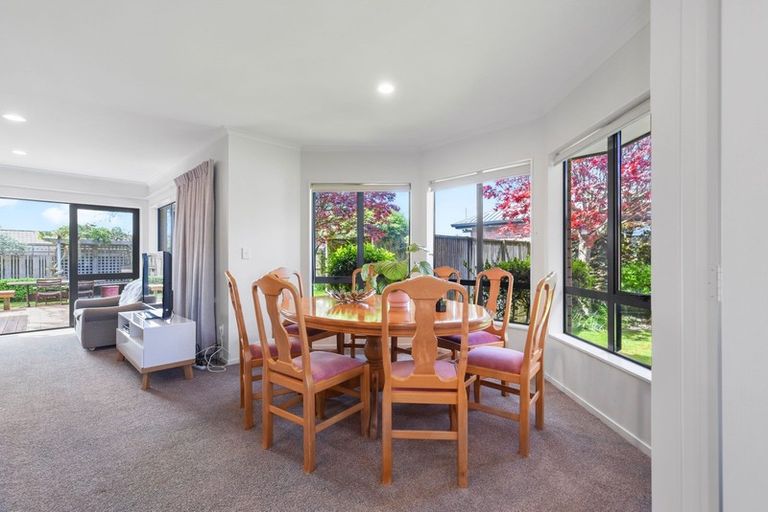 Photo of property in 6 Callum Brae Drive, Rototuna, Hamilton, 3210