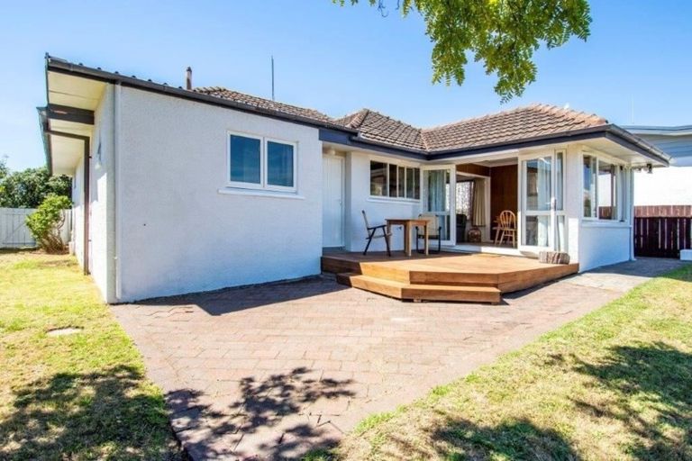 Photo of property in 66 Oceanview Road, Mount Maunganui, 3116