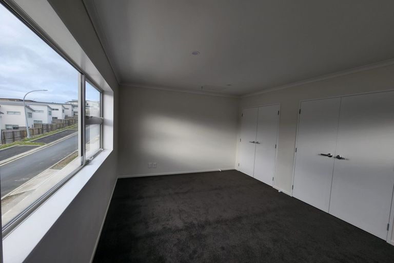 Photo of property in 25 Stockport Grove, Churton Park, Wellington, 6037