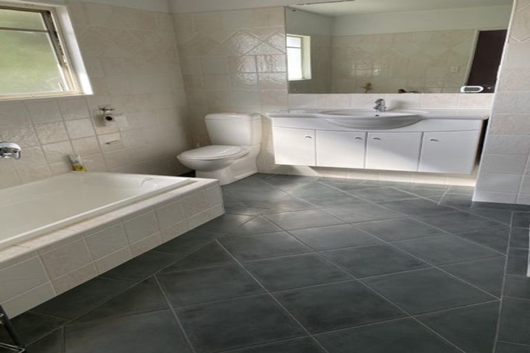 Photo of property in 2/10 Tennyson Avenue, Takapuna, Auckland, 0622