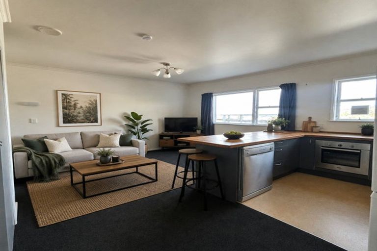 Photo of property in 58 Fairlie Terrace, Kelburn, Wellington, 6021