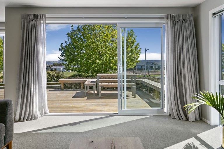 Photo of property in 295 Tauhara Ridge Drive, Richmond Heights, Taupo, 3330