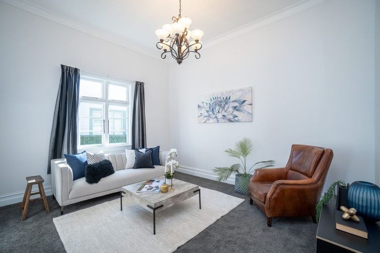 Photo of property in 136 Heretaunga Street, Palmerston North, 4414