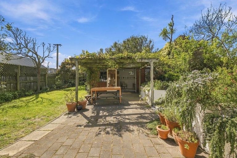 Photo of property in 21 Pine Avenue, New Brighton, Christchurch, 8061