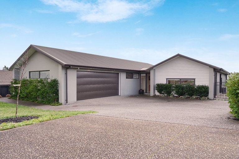 Photo of property in 11 Materawaho Way, Pyes Pa, Tauranga, 3112