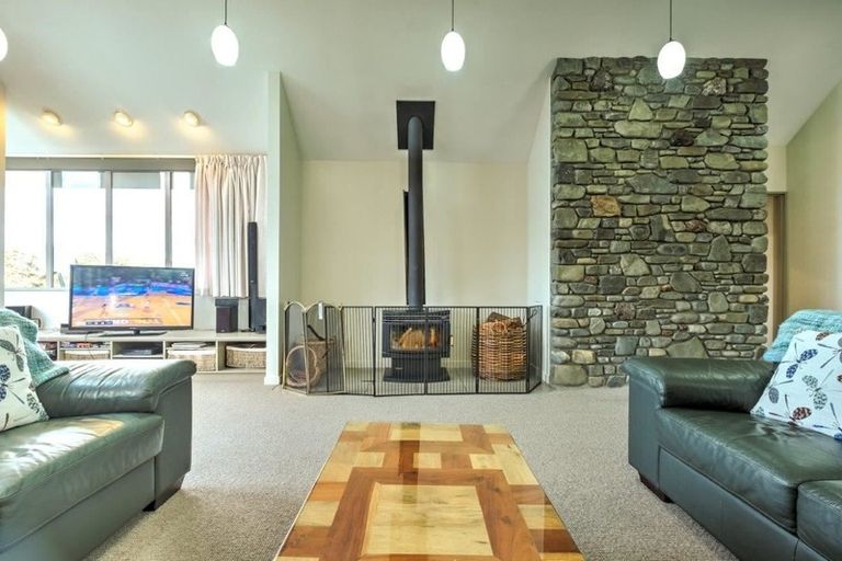 Photo of property in 55 Saint James Avenue, Hanmer Springs, 7334