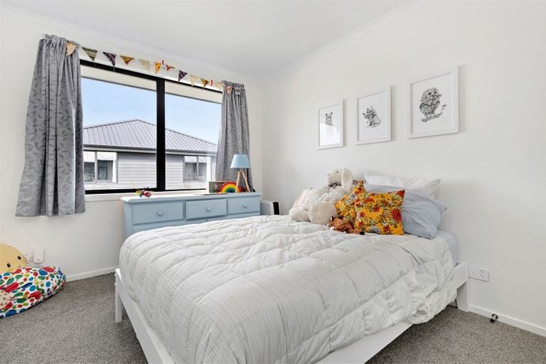 Photo of property in 12 Hebbard Court, Albert Town, Wanaka, 9305