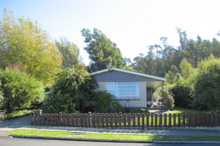 Photo of property in 12 Slade Street, Oamaru North, Oamaru, 9400