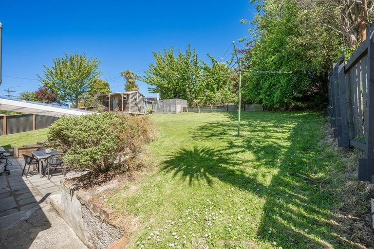 Photo of property in 21 Glenross Street, Glenross, Dunedin, 9011