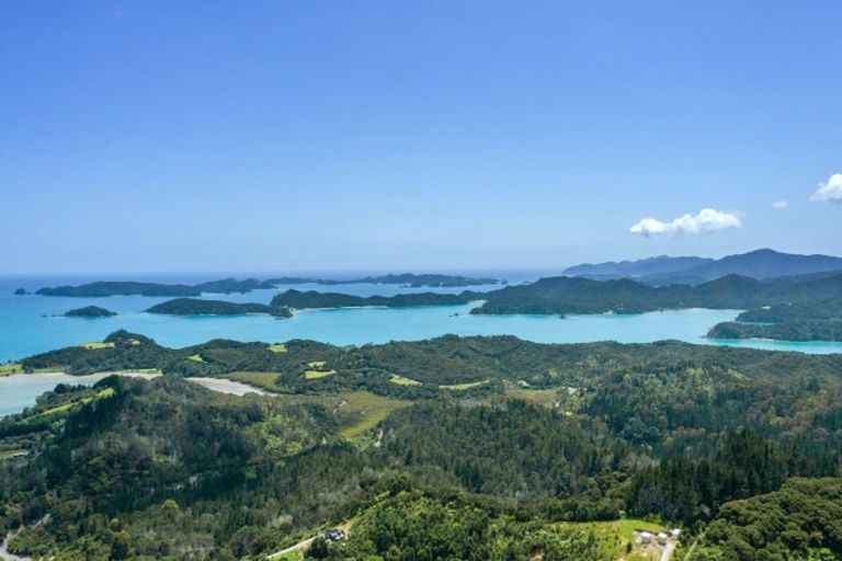 Photo of property in 34b Otamarua Road, Russell, 0272