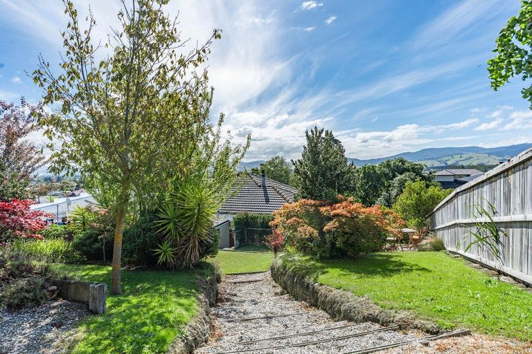 Photo of property in 28 Paterson Road, Mosgiel, 9092