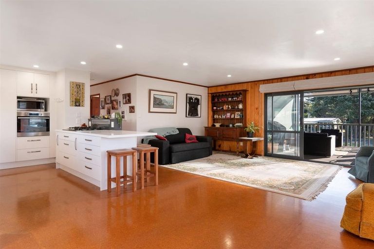 Photo of property in 607 Pukehina Parade, Pukehina, Te Puke, 3189