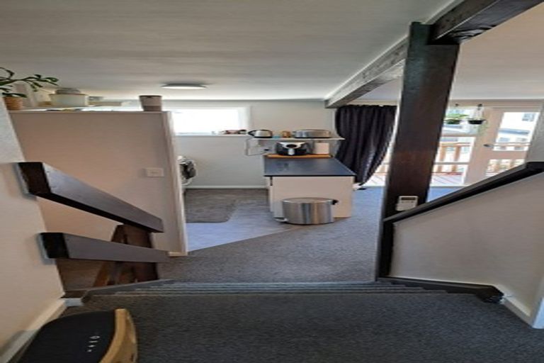 Photo of property in 5/21 Collins Avenue, Tawa, Wellington, 5028