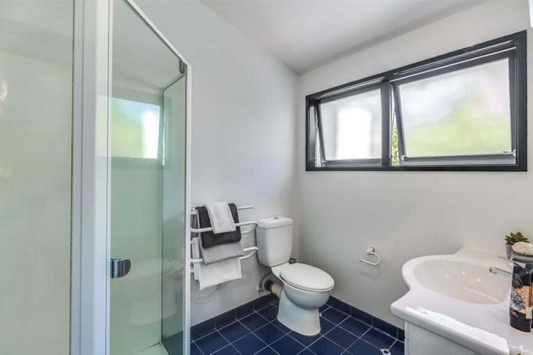 Photo of property in 1/5 Gull Lane, Mairangi Bay, Auckland, 0630