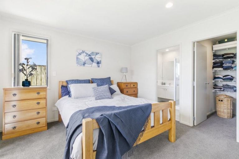 Photo of property in 57 Gibson Place, Papamoa Beach, Papamoa, 3118