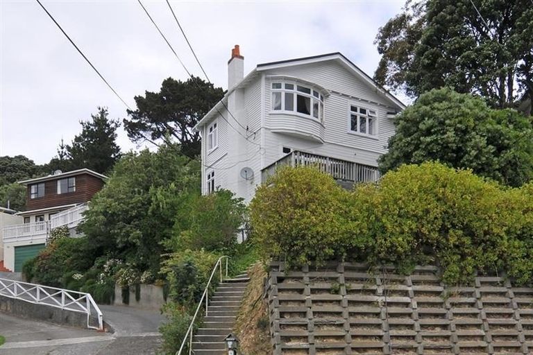 Photo of property in 93 Townsend Road, Miramar, Wellington, 6022