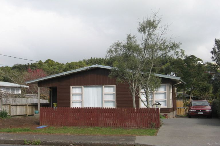 Photo of property in 28 Carr Street, Te Kamo, Whangarei, 0112