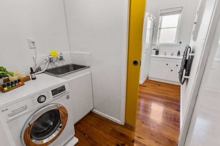 Photo of property in 1/235 Waterloo Road, Hutt Central, Lower Hutt, 5011