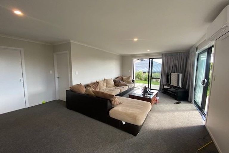Photo of property in 4 Tangata Way, Omokoroa, 3114