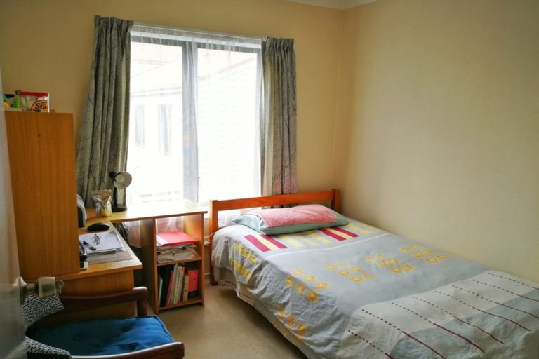 Photo of property in Tuscany Towers, 83/1 Ambrico Place, New Lynn, Auckland, 0600