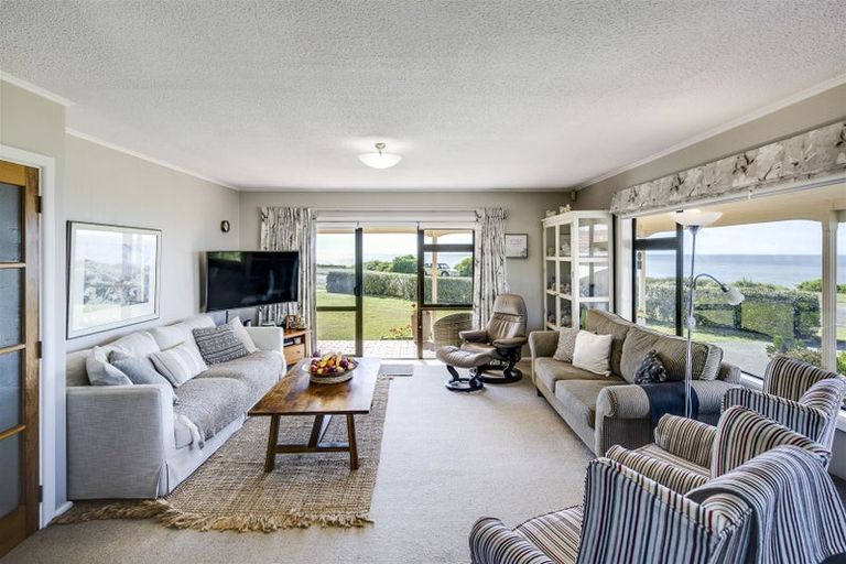 Photo of property in 47 Le Quesne Road, Bay View, Napier, 4104